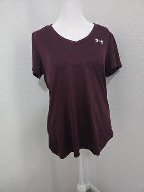 Under Armour | Shirt in Burgundy